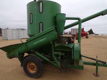 Main image John Deere 400